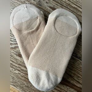 2 pair nude lycra microfiber cushion sock liners with ball of foot pads